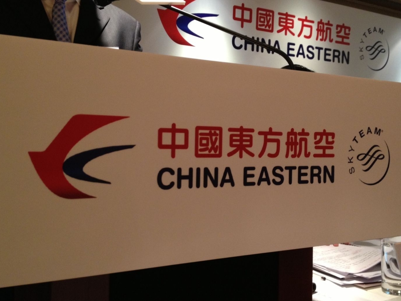 多家內地傳媒報道，東方航空集團董事長劉紹勇離任。（港台圖片）