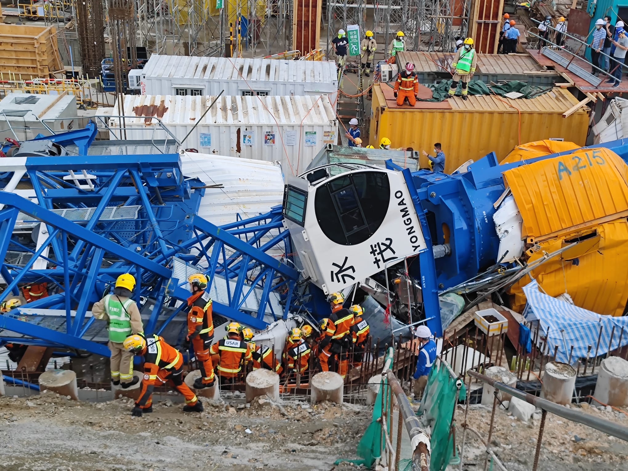 安達臣道地盤塌天秤一死七傷另一人料被困 Rthk