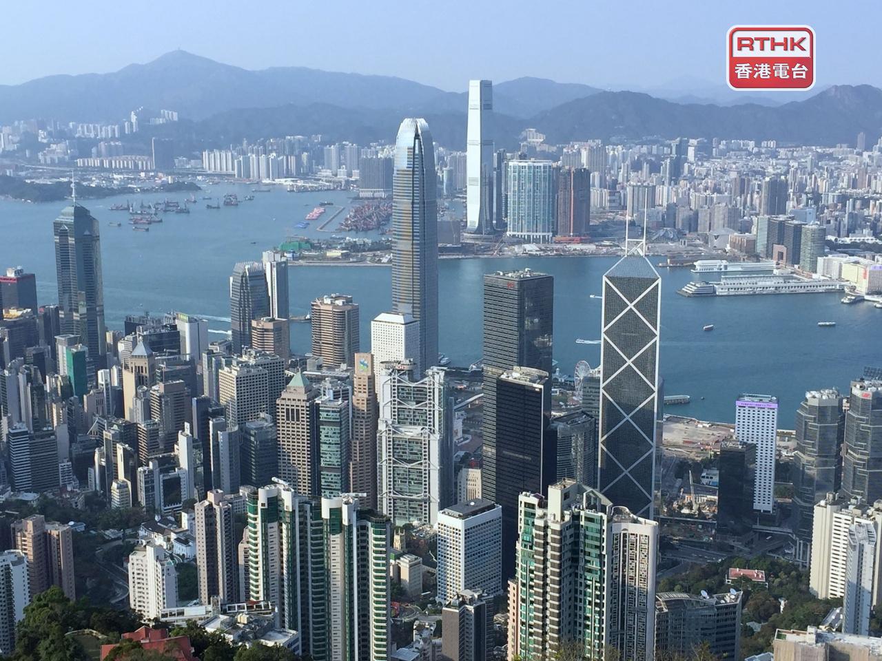 施政報告推出多項措施提高香港金融服務競爭力。（港台圖片）
