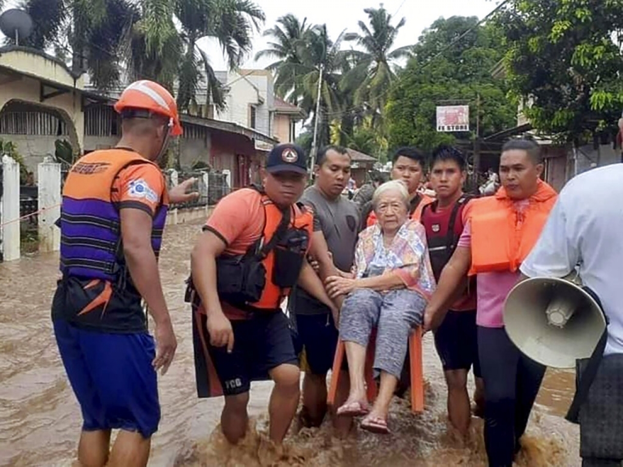 The weather turned bad over the weekend as the disaster-prone nation of 110 million people prepared for a long Christmas holiday. Photo: AP