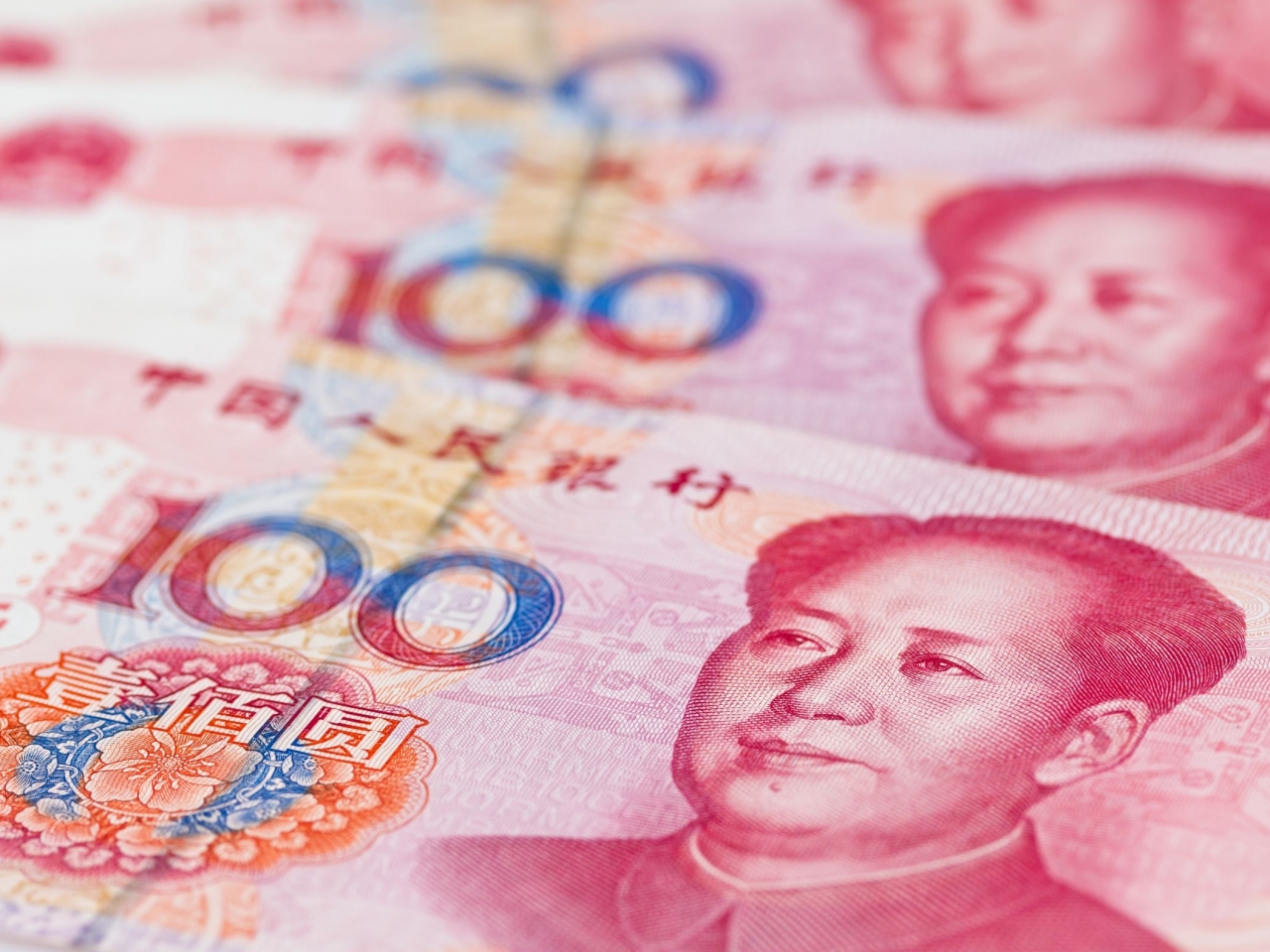 在岸人民幣收報6.8931兌1美元，較上星期五收市價跌166點子。（Shutterstock）
