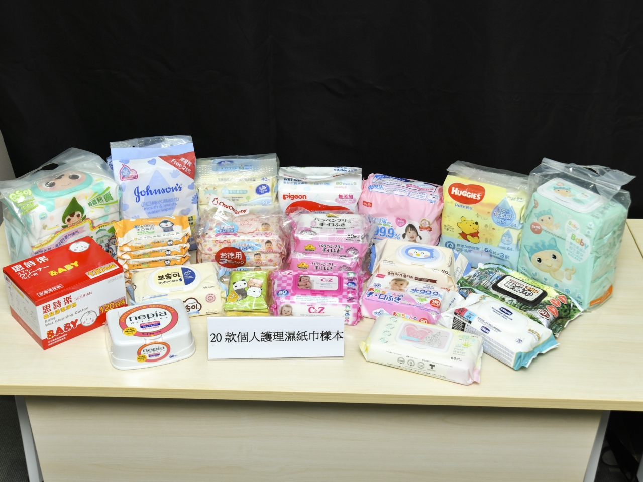 Avoid using wet wipes if you can, consumers told RTHK