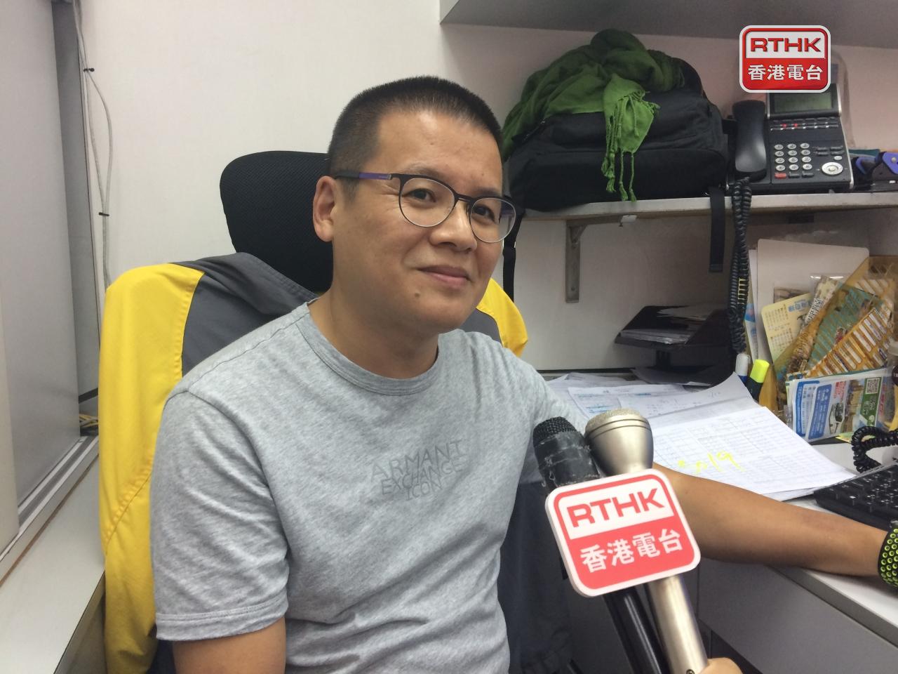 張劍平說，由於開始放暑假，明日恢復客車通關業務的運作情況有待觀察。（港台圖片）