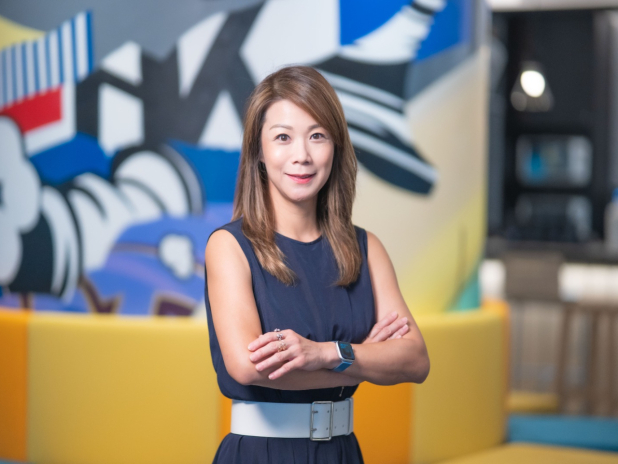 李婉茵表示,撤辣後政府推售首幅住宅地成功售出,對後市有正面訊息。(公司圖片)