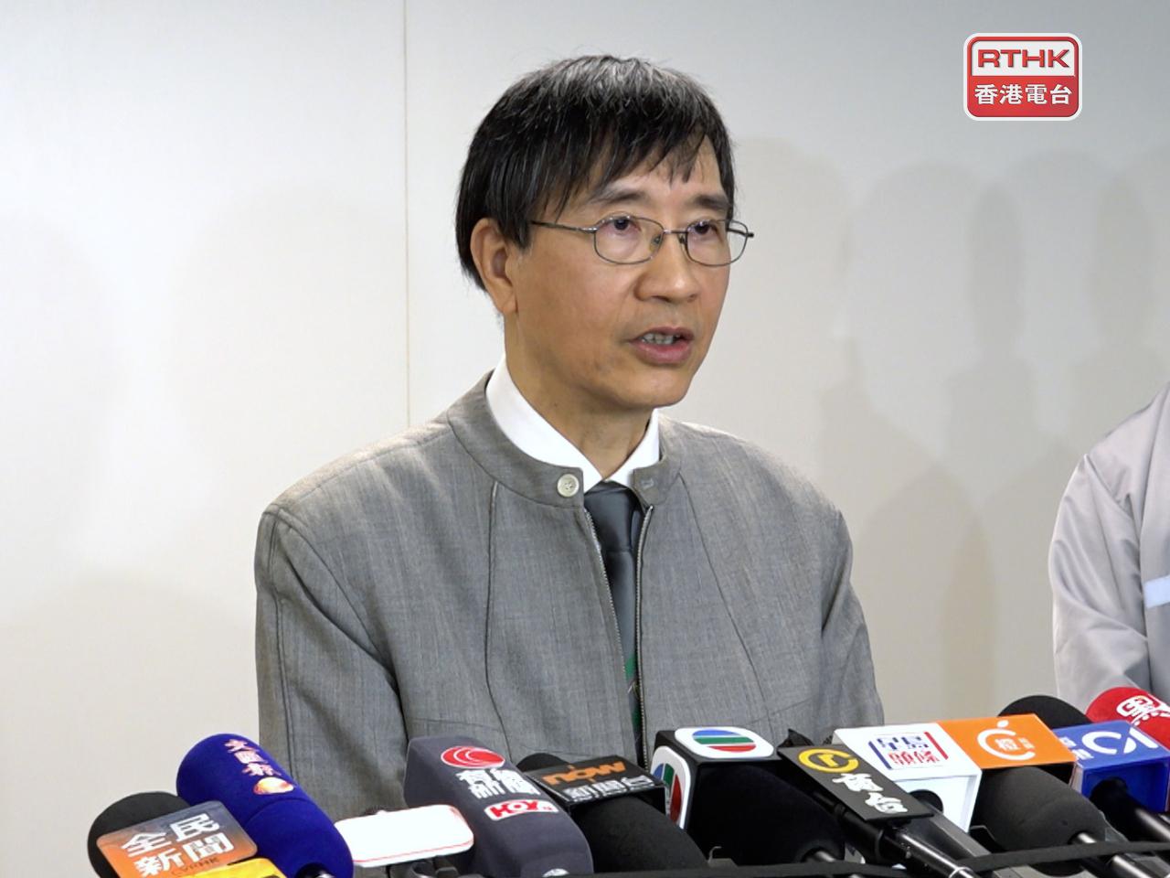 袁國勇呼籲，醫管局人員如有肚瀉情況，不要隨便吃抗生素，應先驗清楚大便，了解哪種藥物有幫助。（港台圖片）