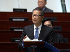 財政預算案2025｜陳茂波稱中期財政預測已反映強化整合措施