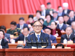 全國兩會｜李書福：應支持民營製造業企業加快數字化、綠色化轉型