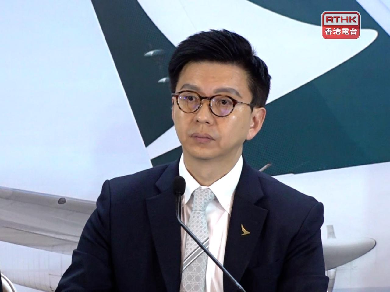 林紹波表示，去年國泰航空和旗下香港快運合計的運力，增長超過30%，短途航線的機票價格去年已經完全正常化。（孔令輝攝）