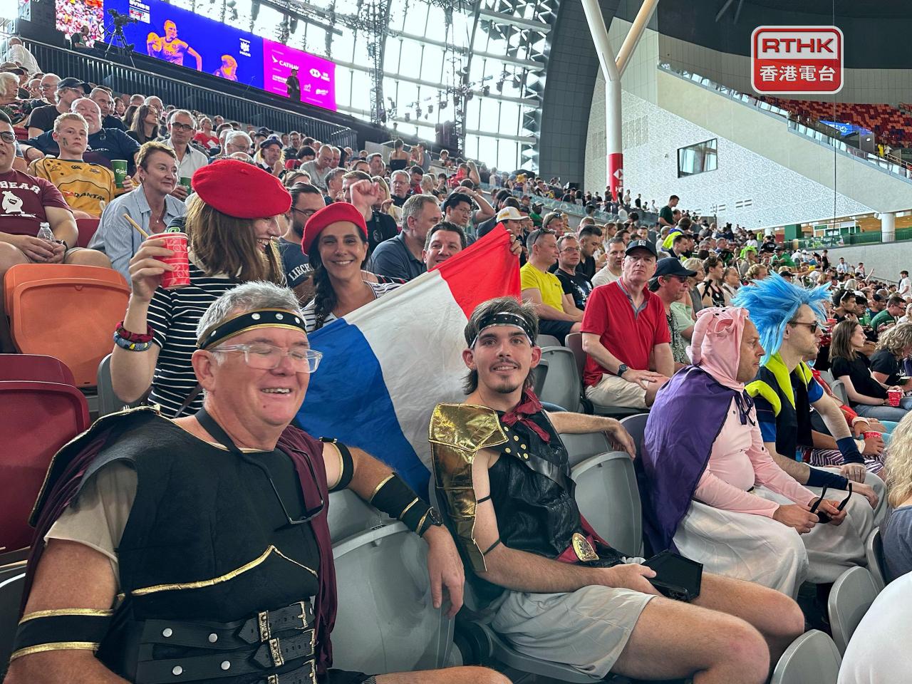 香港國際七人欖球賽在啟德主場館舉行，下午入座率明顯增加。（仇志榮攝）