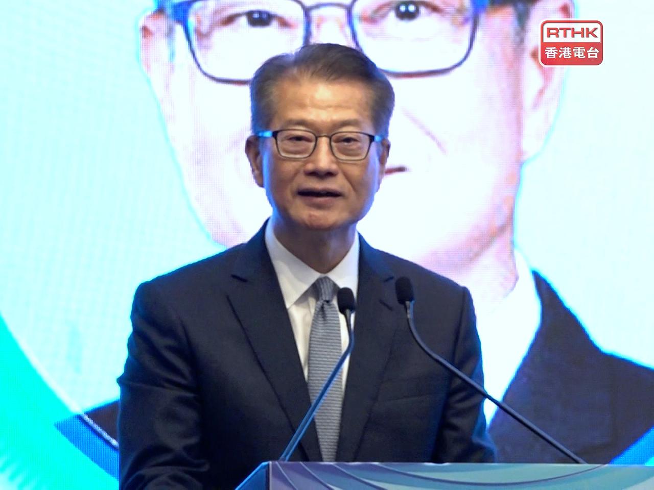 陳茂波指當局的目標是在「AI+」策略下，將人工智能融入各個產業。（彭冠中攝）