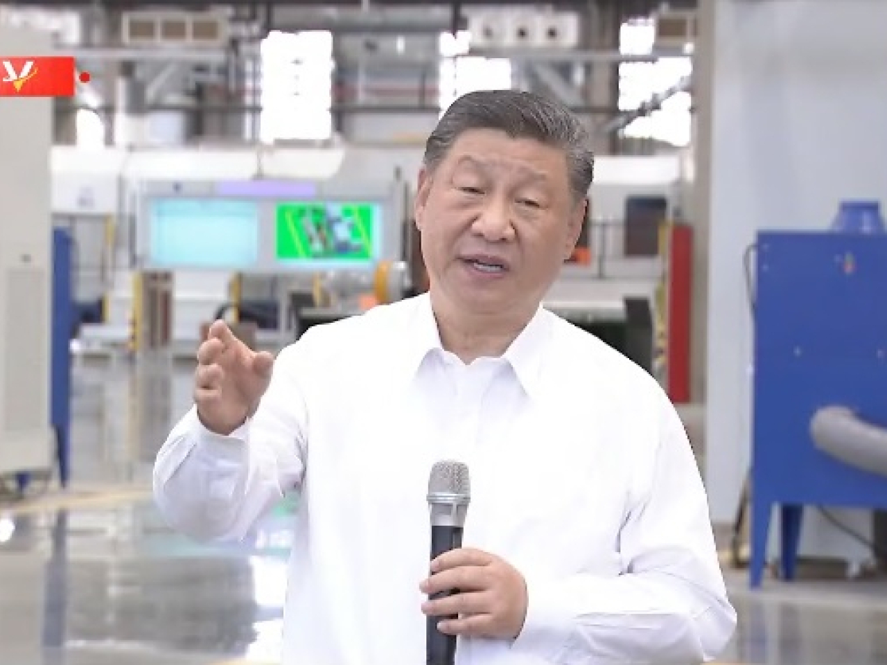 習近平在洛陽向企業職工發表講話。(央視新聞圖片)