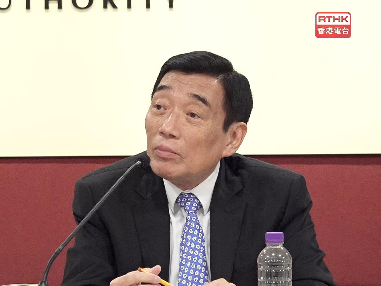 范鴻齡表示，公立醫院系統管理檢討委員會報告31項建議已全部落實。（郭志強攝）