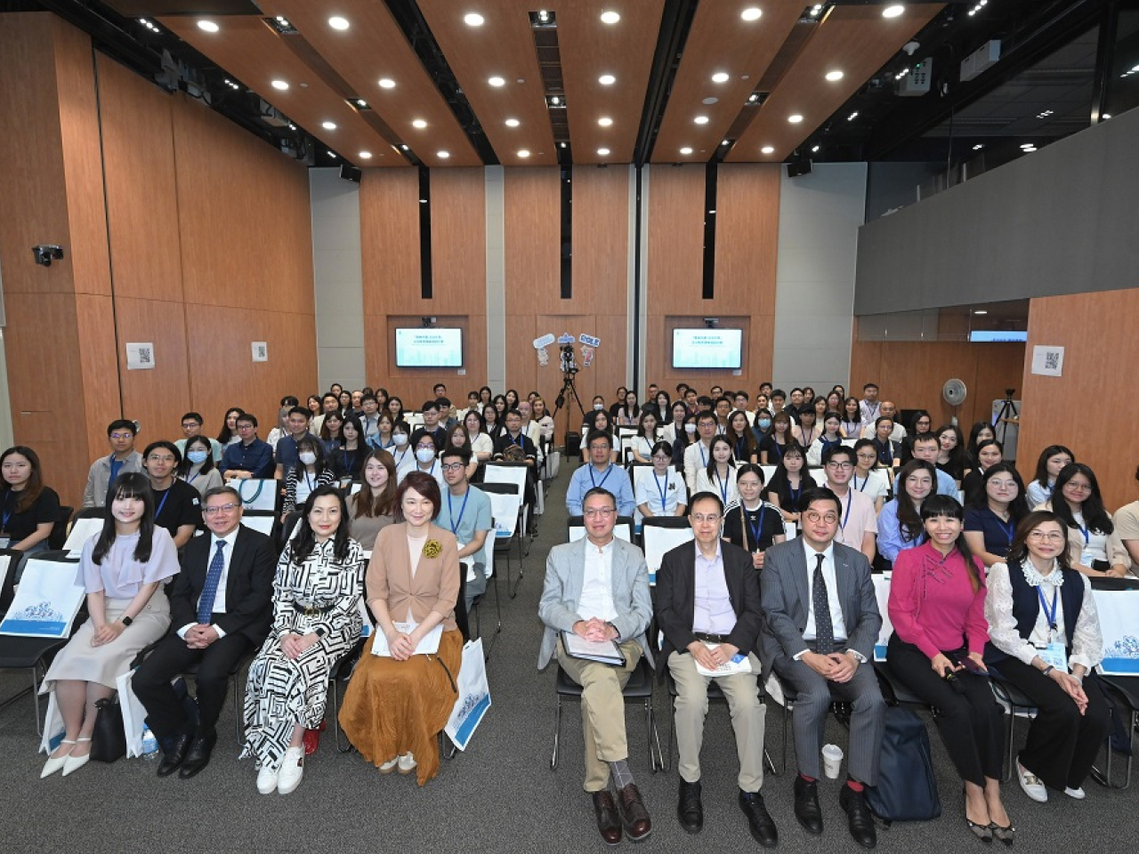 律政司今日正式開展第三階段的法治教育領袖培訓計劃基礎課程。(政府新聞處)