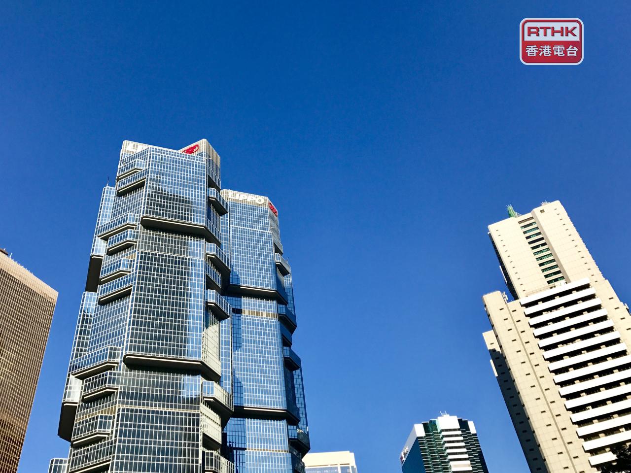 高力香港指，55%租戶擬維持現有寫字樓面積，27%有意縮減，近20%考慮擴張。（港台圖片）