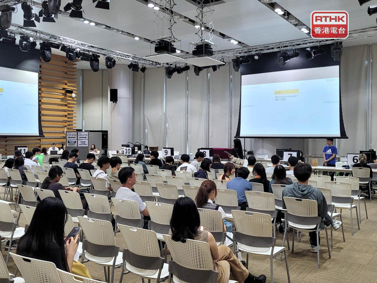 今年整體約一萬幾名學生申請入讀香港恒生大學。（實習記者廖恒傑攝）