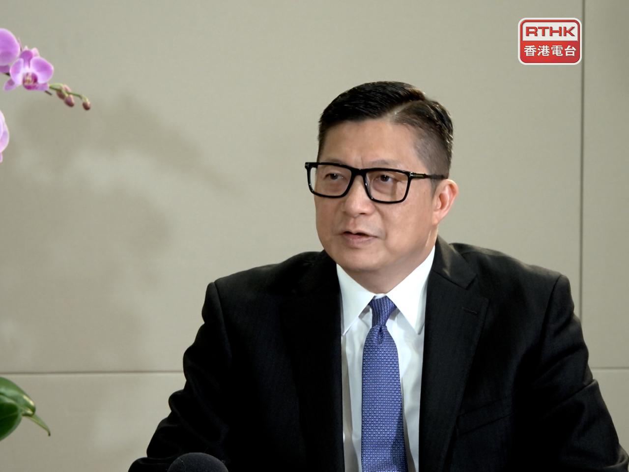 鄧炳強明日前往江蘇省。（港台圖片）