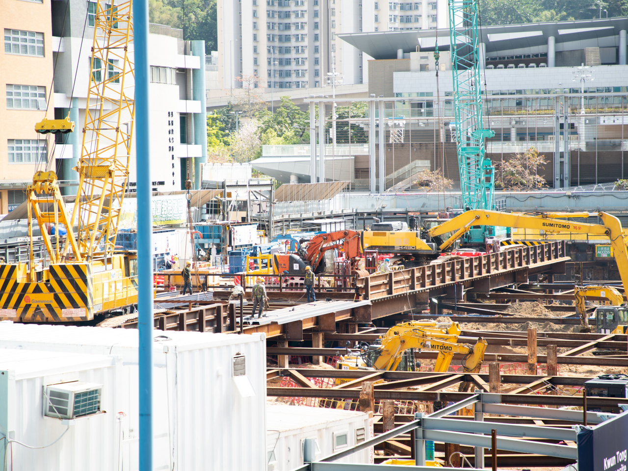 Construction is among the sectors that saw an increase in unemployment. File photo: RTHK