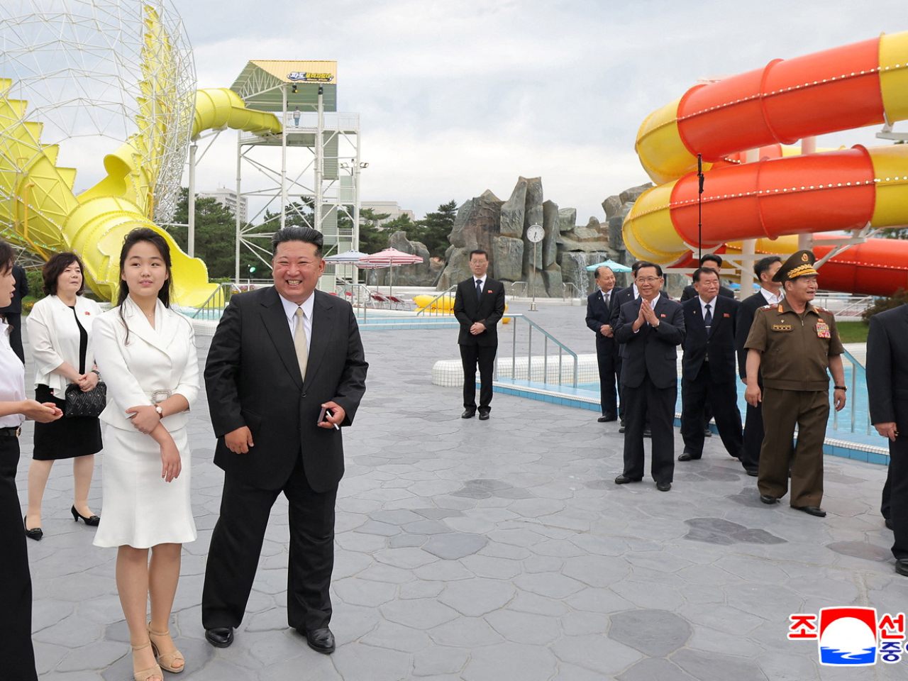 金正恩與女兒上月曾經到訪元山葛麻海岸旅遊區。（路透社資料圖片）
