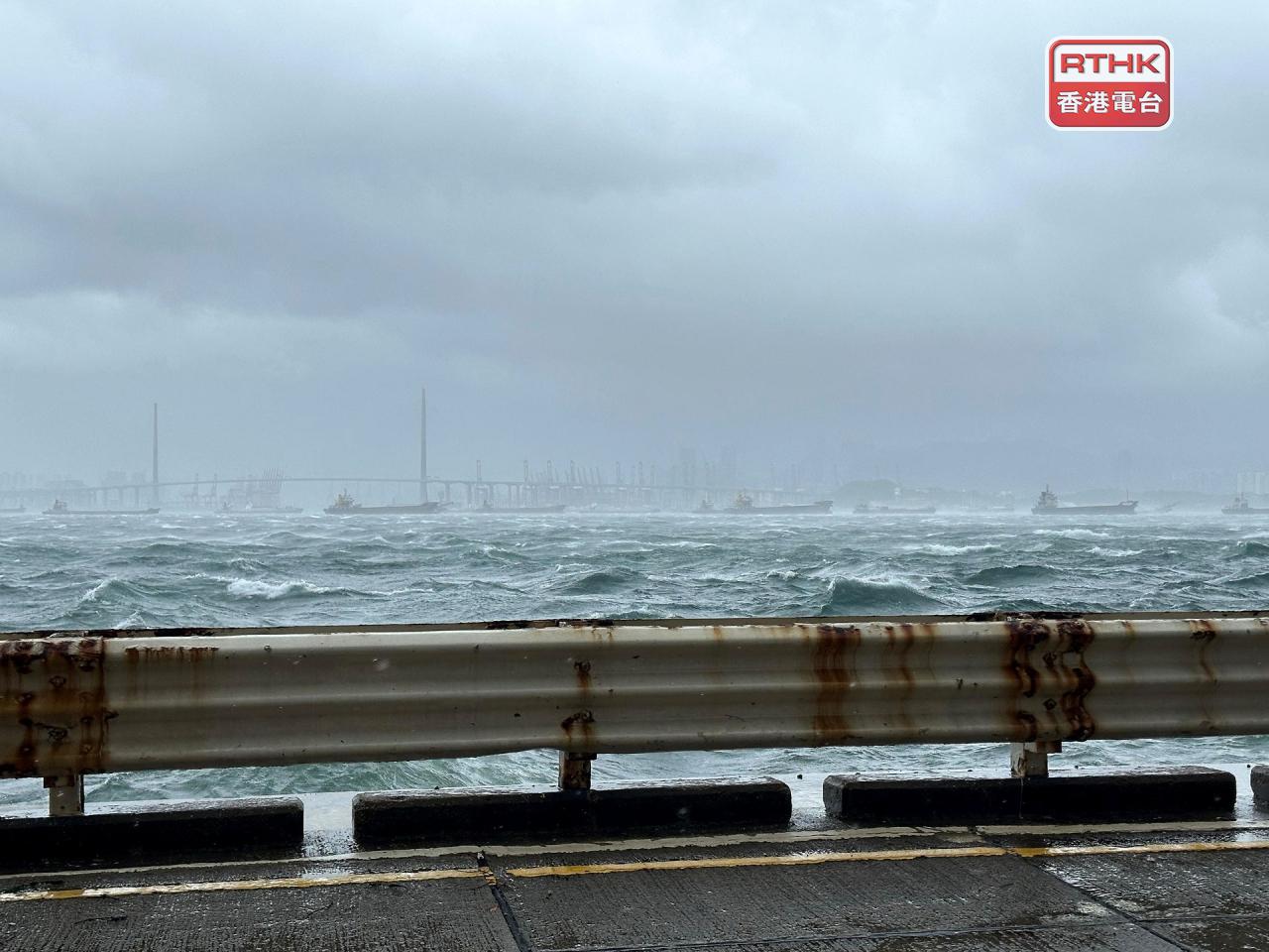 Wipha packed winds of up to 140km per hour as it skirted to the south of Hong Kong. Photo: RTHK