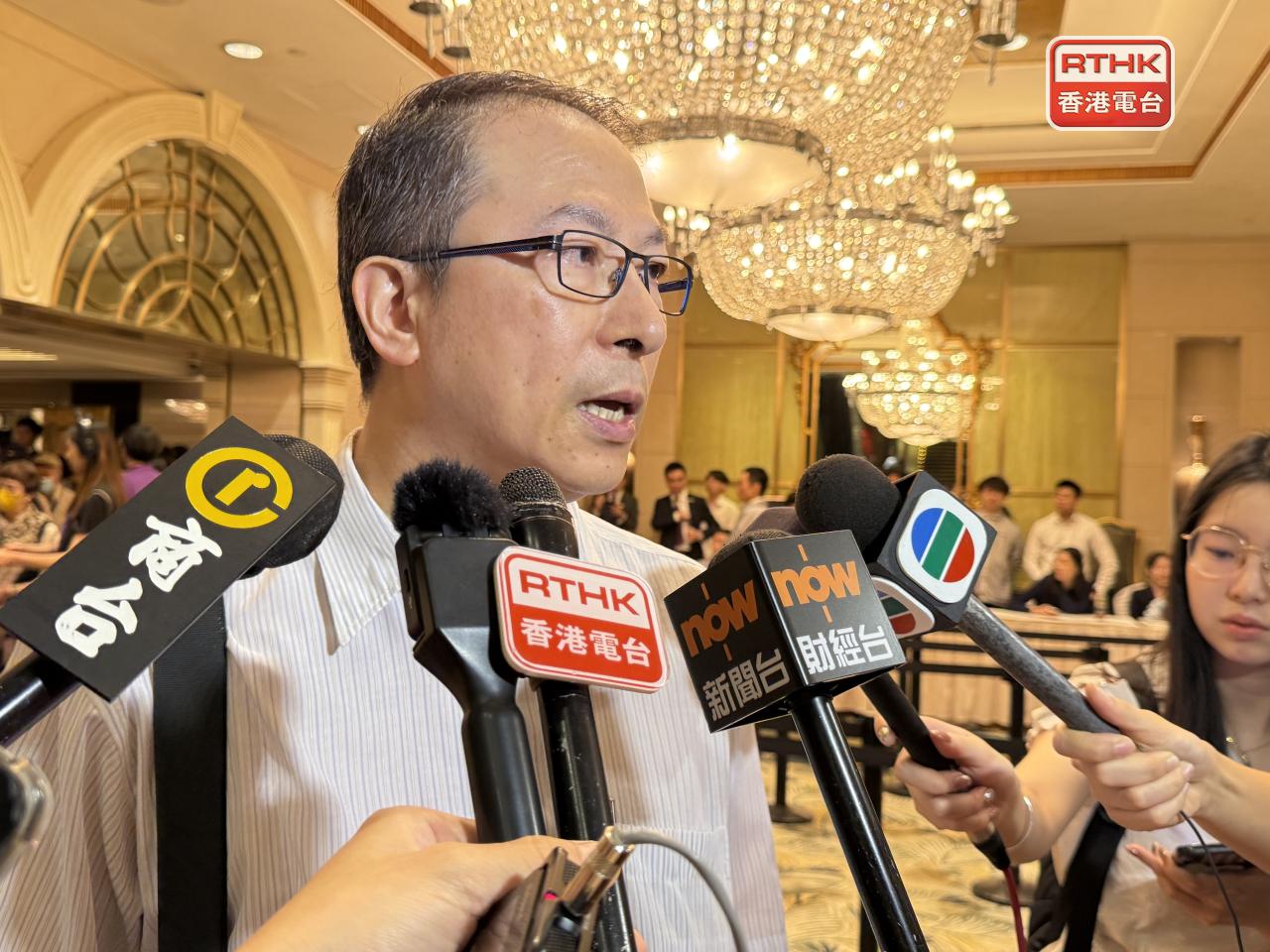 領展舉行基金單位持有人週年大會。有散戶稱如下任領導人有地產觸覺，對集團大有幫助。（任浩鋒攝）