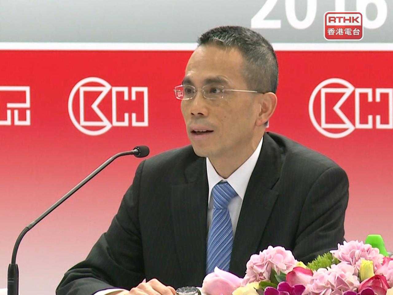 傳長建已就出售UK Rails簽訂協議，長建主席李澤鉅表示，集團一向不喜歡借貸，會不時儲備資金進行更大的交易。（港台圖片）