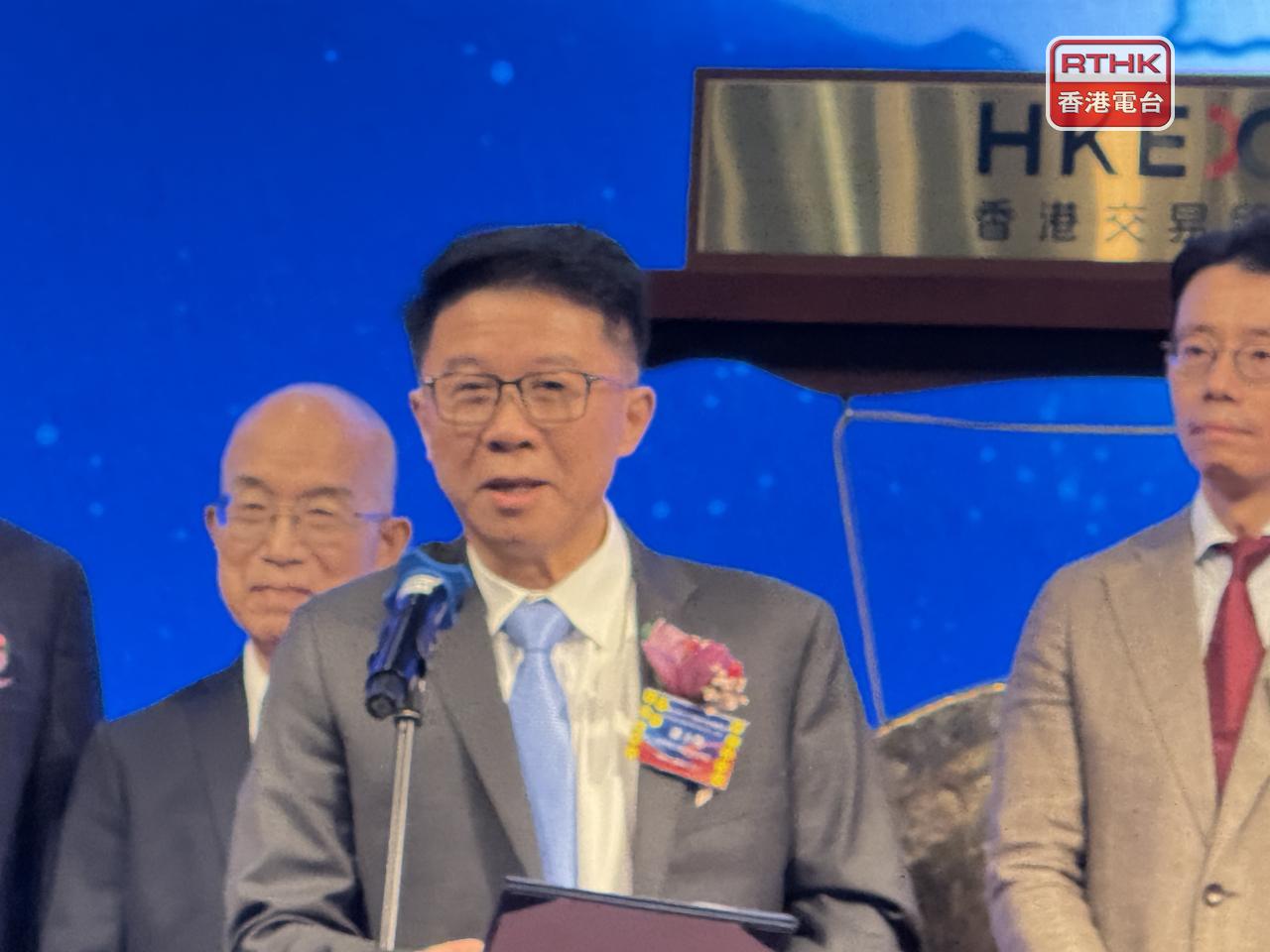 維立志博董事長兼首席執行官康小強在上市儀式表示，形容公司上市是新時代的開始，最重要的是開發不同藥品。（任浩鋒攝）