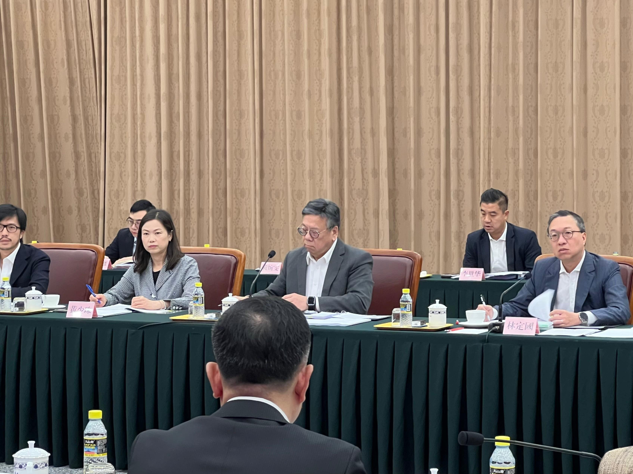 會議亦聚焦討論特區政府為進一步推進共建「一帶一路」向國家中央部委提請的7項工作建議。（政府新聞處）