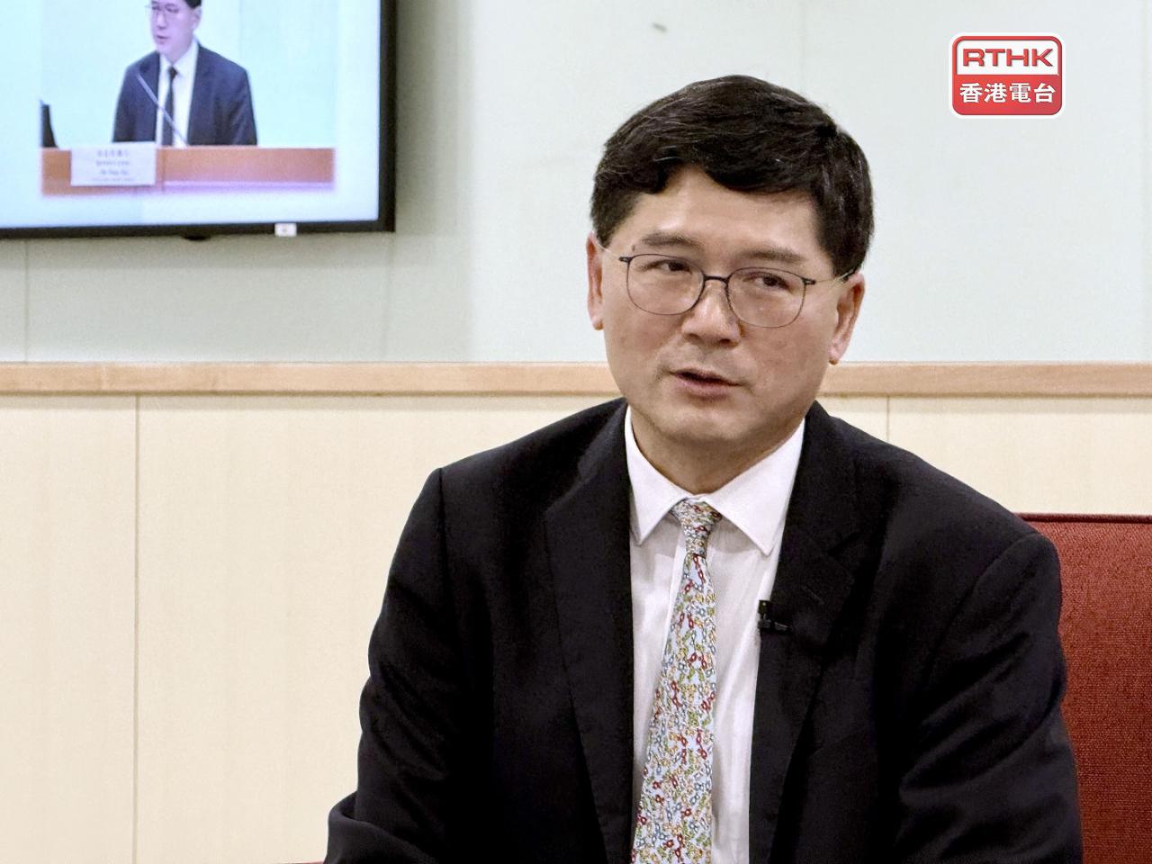 高拔陞說相信繼任人能繼續帶領醫管局提供優質服務。（崔蔚恩攝）