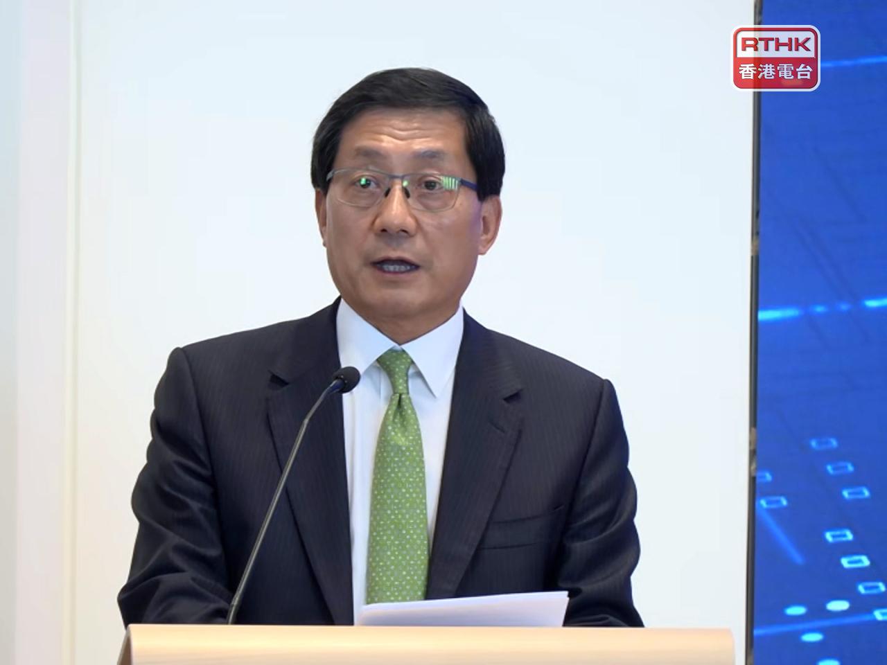 林天福指香港國際機場的貨運數據平台除了簡化流程、提高營運效率。（梁禎祥攝）