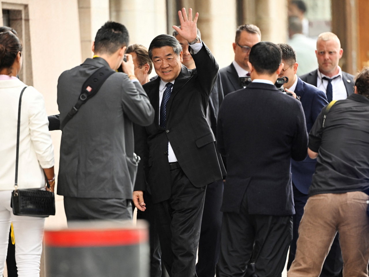 Vice Premier He Lifeng gestures as he arrives for talks with the US delegation. Photo: Reuters