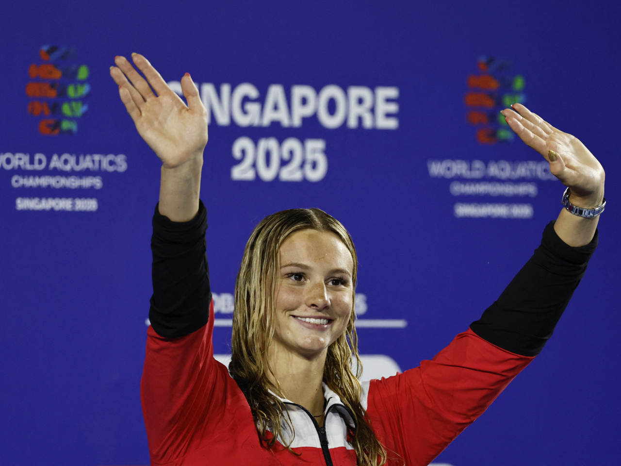 McIntosh's 10th career medal from the competition is the most by any Canadian in competitive swimming. Photo: Reuters