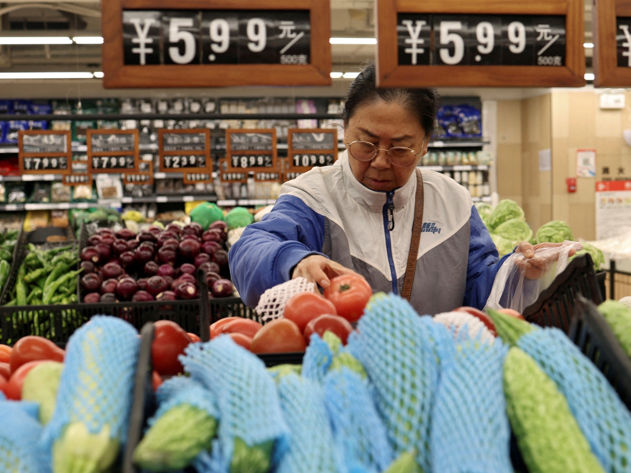 The IMF is projecting a 4.8 percent growth for the mainland economy in 2025. File photo: Reuters