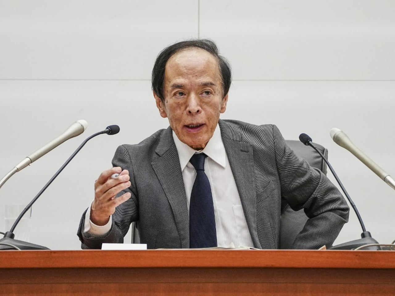 植田和男：關稅影響仍未顯現，密切關注通脹上行風險。（法新社）
