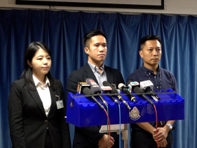 內地漢涉以沾有強力膠水膠片　偷取清真寺捐款箱內現金被捕