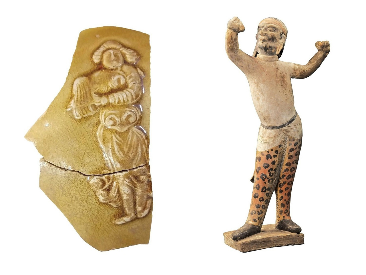 展品包括香港大嶼山赤鱲角深灣村出土的長沙窰釉瓷片，上有異域人像（左）；極具異域風情的彩繪黑人舞俑（右）。（甯漢豪網誌圖片）