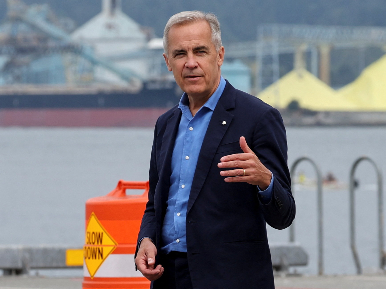 Mark Carney is expected to speak to Donald Trump in the coming days over Washington's 35 percent tariffs on Canada, an official says. Photo: Reuters