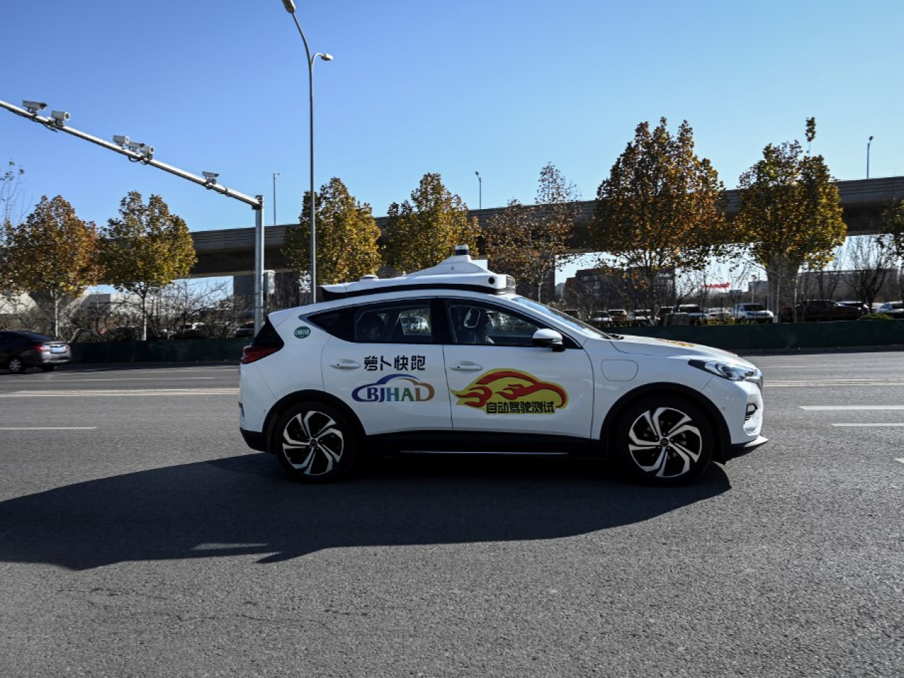 百度旗下自動駕駛服務蘿蔔快跑，將通過網約車平台Lyft，在歐洲提供無人駕駛出行服務。（法新社資料圖片）