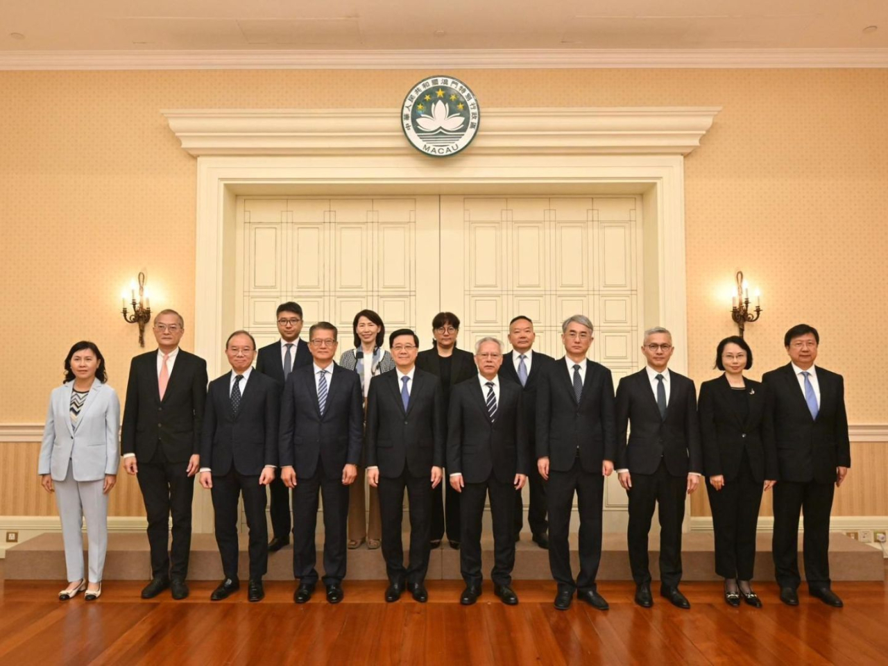 John Lee led a delegation to Macau to meet his counterpart Sam Hou-fai. Photo courtesy of Information Services Department