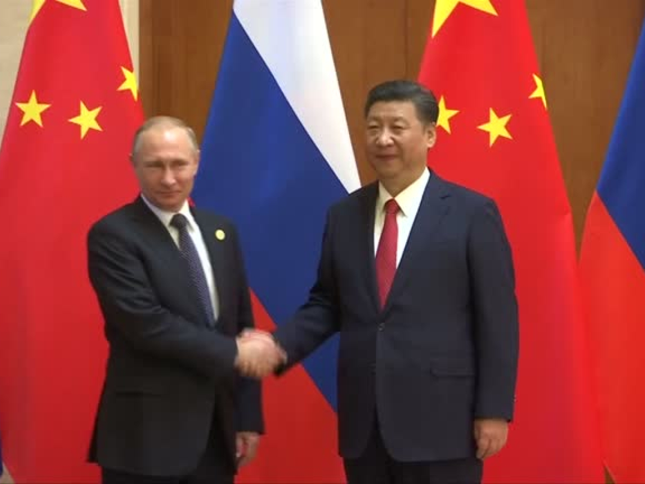 國家主席習近平應約同俄羅斯總統普京通電話。（路透社資料圖片）