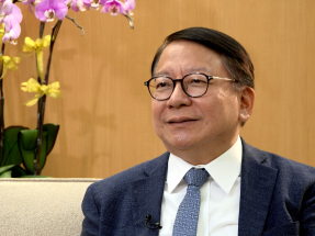陈国基称会加强灭蚊　有信心基孔肯雅热可受控吁市民毋须过度惊慌