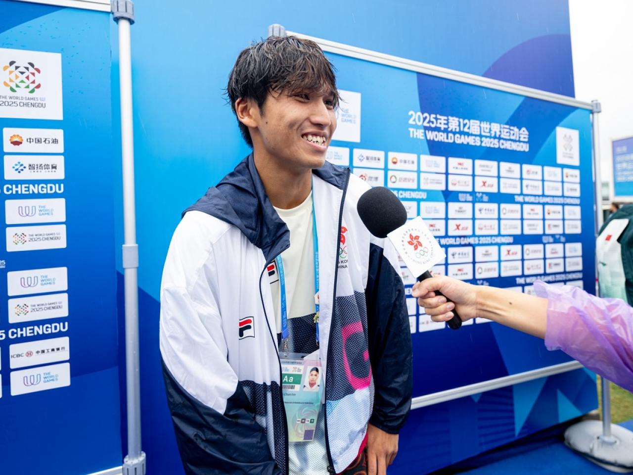 鄭俊軒賽後接受港協暨奧委會訪問時形容心情激動，得悉成績後更高興流淚。 （港協暨奧委會提供）