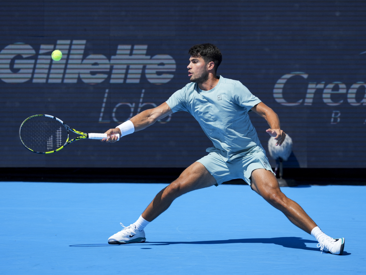 Carlos Alcaraz will face Italy's Luca Nardi in a last-16 match at Cincinnati. Photo: Reuters
