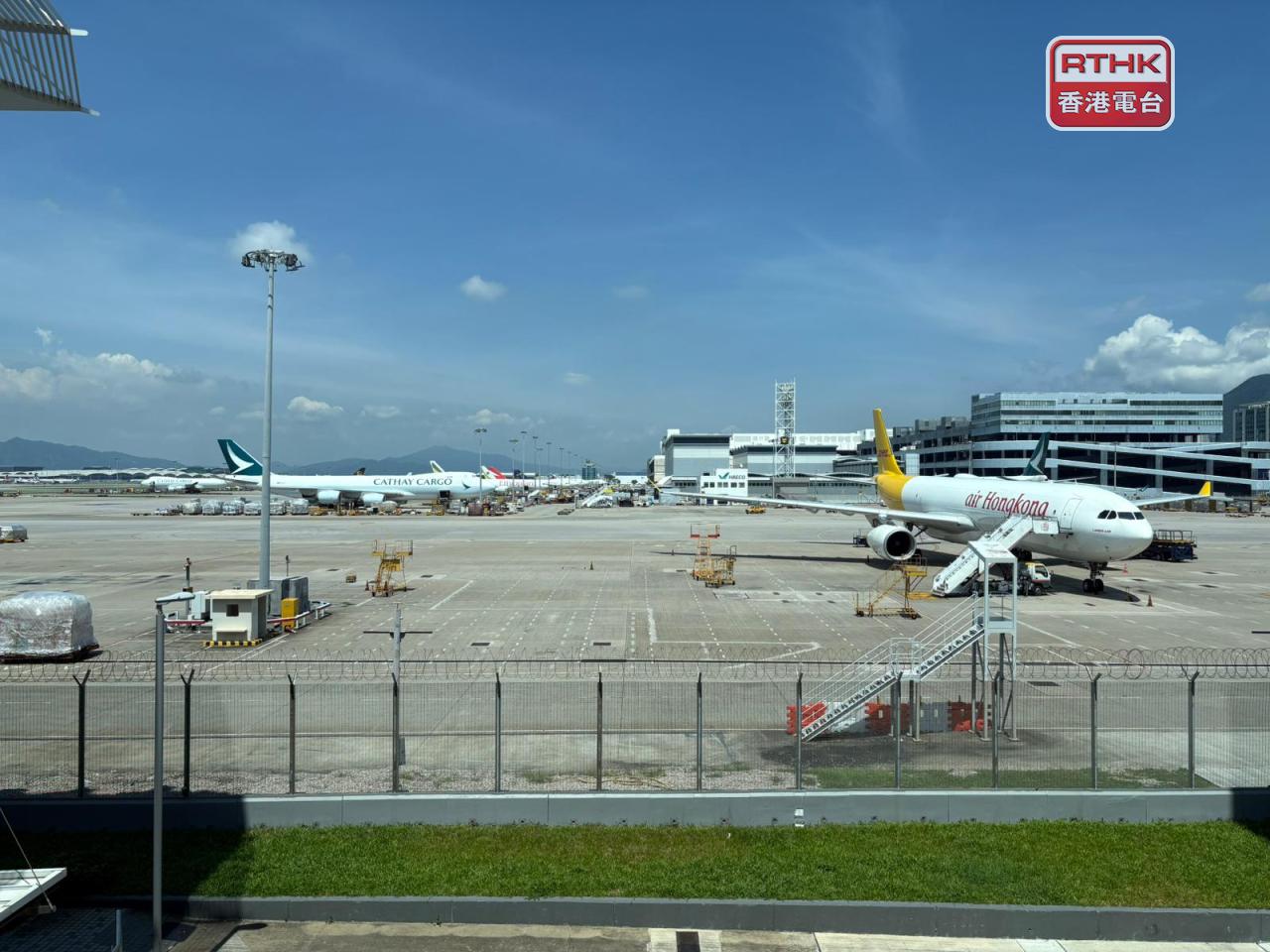 The partnership between the Cathay Group and DHL Express aims to reduce carbon emissions within the air cargo sector and actively drive increased SAF production and adoption. Photo: RTHK