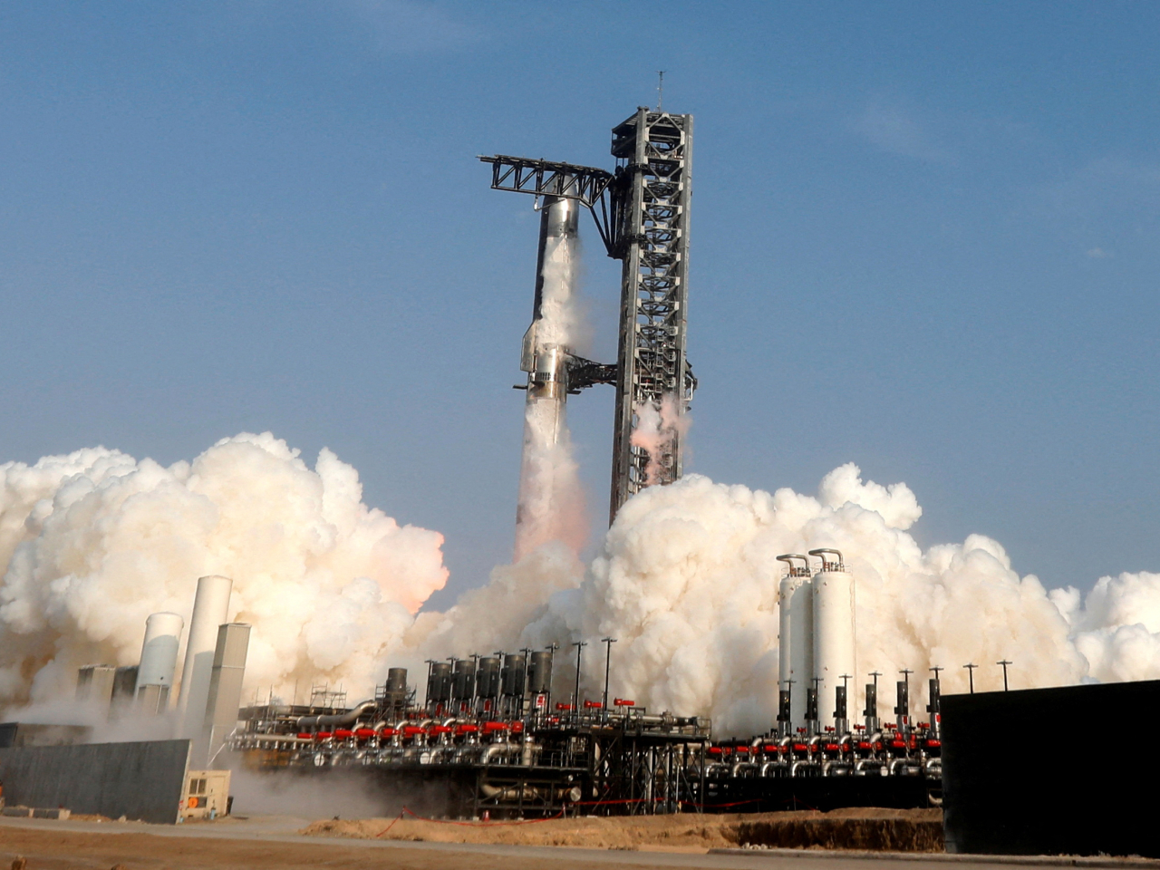 Donald Trump's latest executive order paves the way for more Starship launches by SpaceX with its 'fail fast, learn fast' corporate ethos. File photo: Reuters