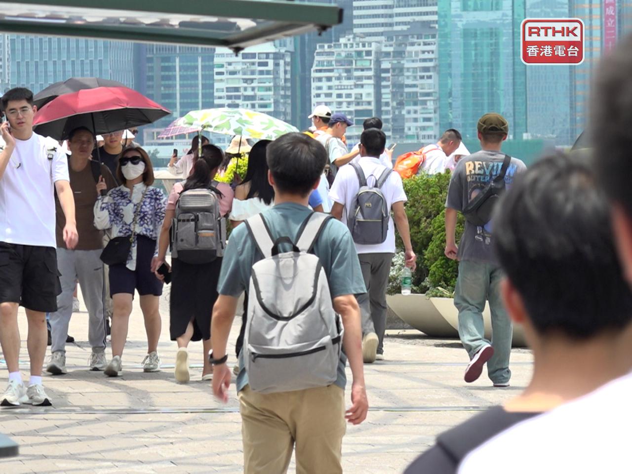 今年首七個月累計錄得約2800萬訪港旅客人次，按年同樣增加12%。（港台圖片）