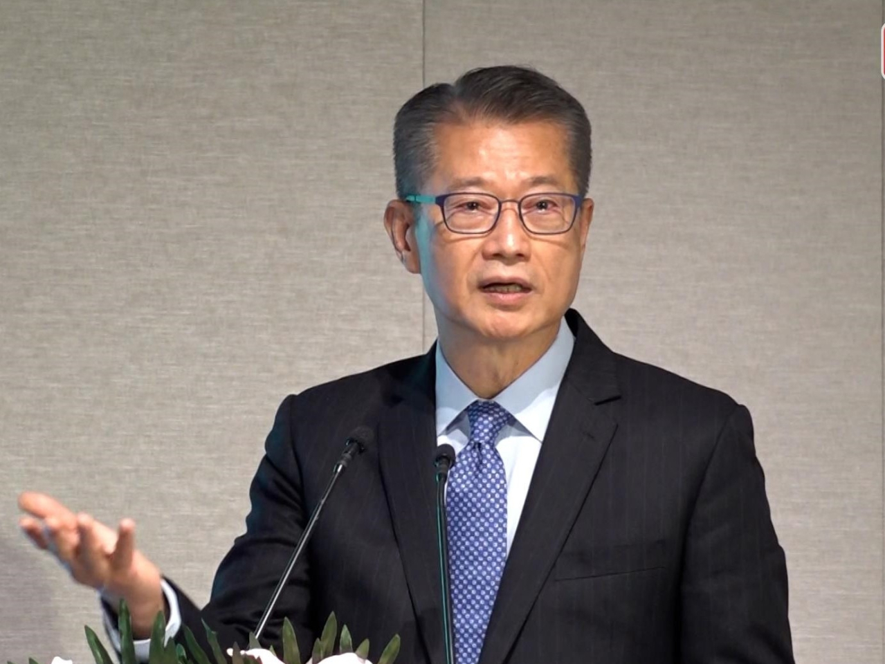 Paul Chan says the government has established a task force to review issues related to gold and financial trade. File photo: RTHK