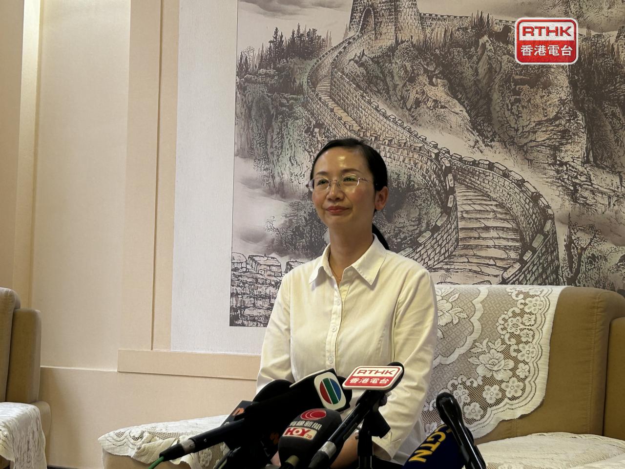 滇西抗戰紀念館館長馬娟說，要銘記抗戰歷史冀提醒大家珍惜和平。 （鄧穎琳攝）