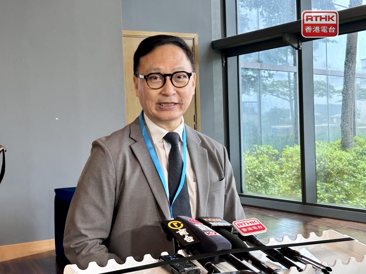 張雲正表示，當局沒有法定權力要求壽險公司將資產或投資團隊一定要投放在香港。（羅煒皓攝）