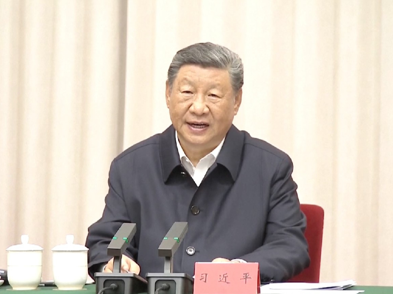 習近平表示，西藏要全面貫徹新時代黨的治藏方略，堅持穩中求進工作總基調。（央視）