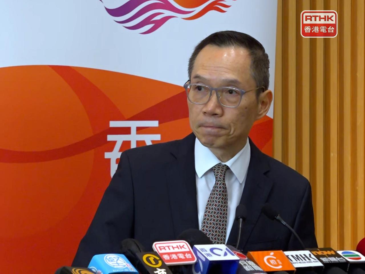 陳嘉信表示，理解事件令社會引發關注及安全疑慮，他代表物流署致歉。（陳感恩攝）